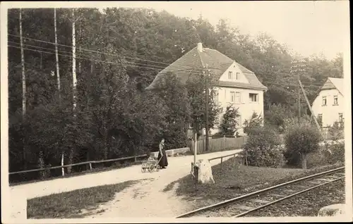 Foto Ak Radebeul in Sachsen, Ortspartie, Gleise