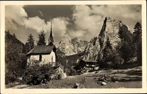 Ak Hinterbärenbad in Tirol, Wilder Kaiser, Kirche, Berge