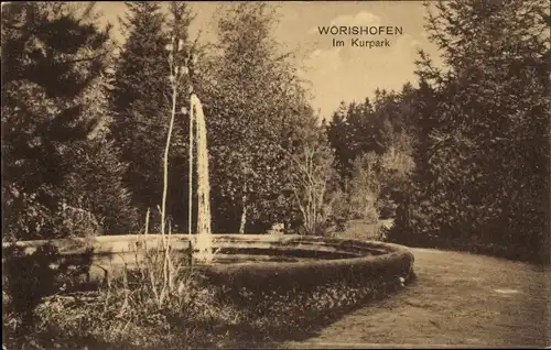 Ak Bad Wörishofen im Unterallgäu, Partie im Kurpark, Wasserfontaine