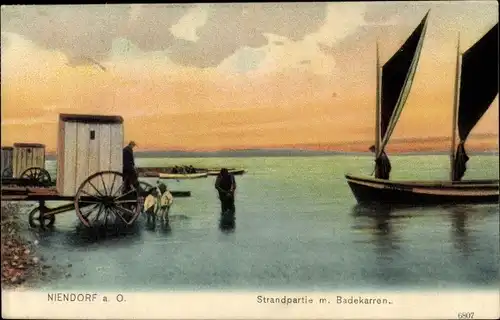 Ak Ostseebad Niendorf Timmendorfer Strand, Strandpartie mit Badekarren, Segelboot