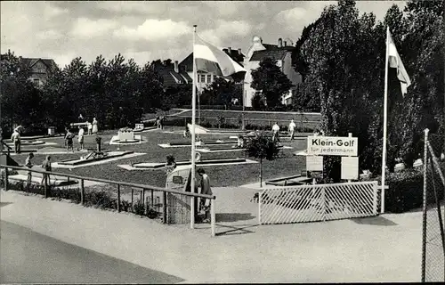 Ak Kellenhusen in Ostholstein, Minigolfplatz, Klein Golf