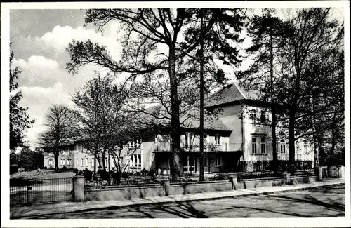 Ak Soest in Nordrhein Westfalen, Walburgis Stift, Evangelisches Altersheim, Heinsbergplatz 12