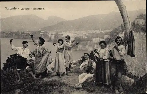 Ak Sorrento Campania, Costumi, Tarantella, Tanzende Menschen
