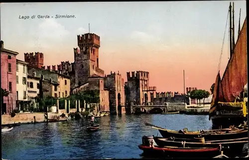 Ak Sirmione Lago di Garda Lombardia, Wasserpartie, Boote, Häuser