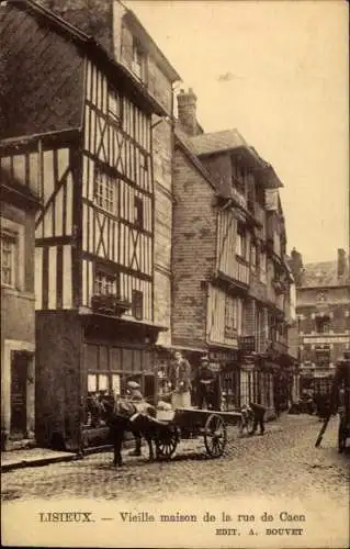 Ak Lisieux Calvados, Vieille maison de la rue de Caen