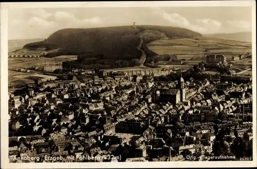 Ak Annaberg Buchholz Erzgebirge, Fliegeraufnahme vom Ort, Pöhlberg