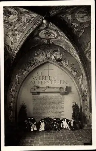 Ak Zella Mehlis im Thüringer Wald, Turmgewölbe der Stadtkirche, Ehrenmal für die Gefallenen