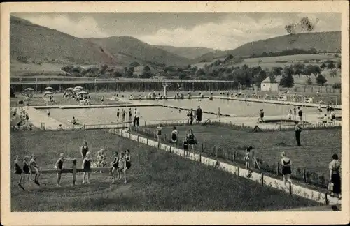 Ak Wittlich in Rheinland Pfalz, Schwimmbad