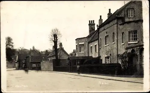 Foto Ak Walton England, Straßenpartie