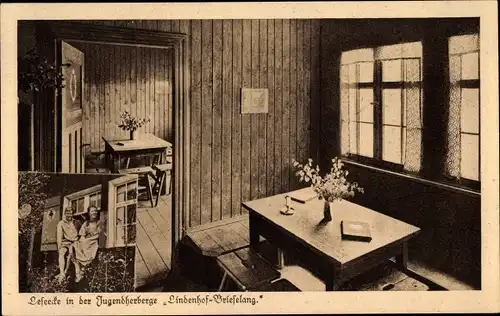 Ak Brieselang im Havelland, Jugendherberge, Lindenhof, Leseecke