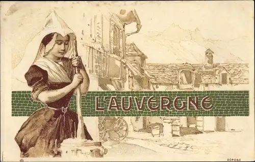 Litho L'Auvergne, Frau in Volkstracht, Stoßbutterfass