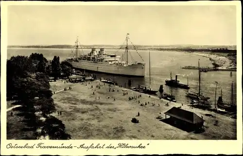 Ak Travemünde Lübeck Schleswig Holstein, Dampfschiff Milwaukee, Ausfahrt, Hapag