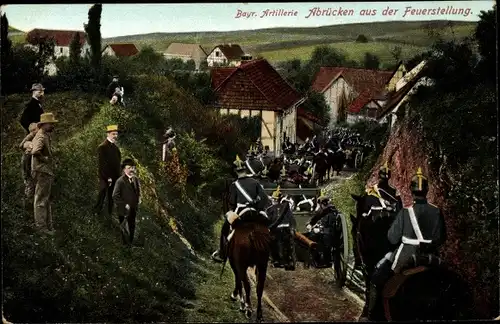 Ak Deutsche Soldaten, Abrücken aus der Feuerstellung, Bayrische Artillerie
