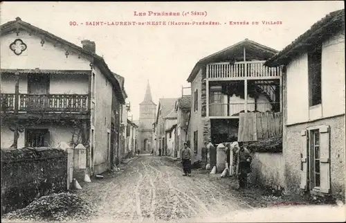 Ak Saint Laurent de Neste Hautes Pyrénées, Entree du Village