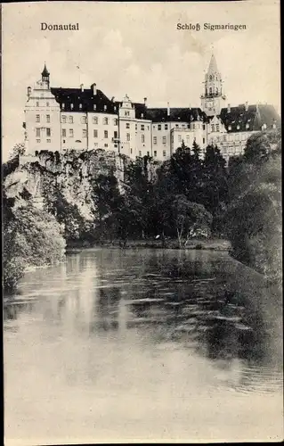 Ak Sigmaringen an der Donau Baden Württemberg, Blick auf das Schloss