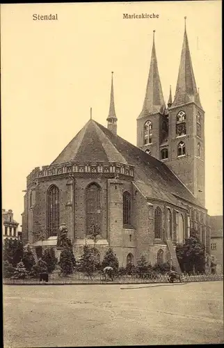 Ak Stendal Sachsen Anhalt, Totalansicht der Marienkirche, Rückseite