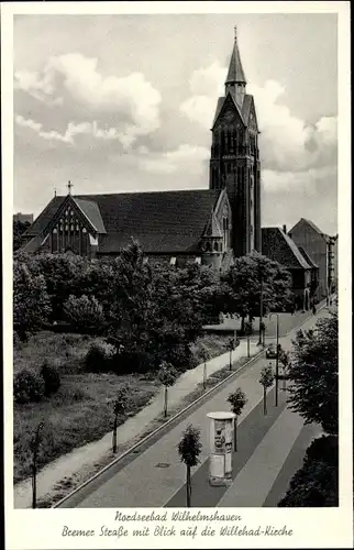 Ak Wilhelmshaven in Niedersachsen, Bremer Straße mit Blick auf die Willehad-Kirche