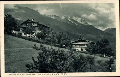 Ak Pfandlhof bei Kufstein in Tirol, Gasthof, Kaisertal mit Zahmen Kaiser