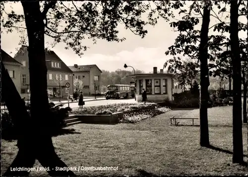 Ak Leichlingen im Rheinland, Stadtpark, Omnibusbahnhof