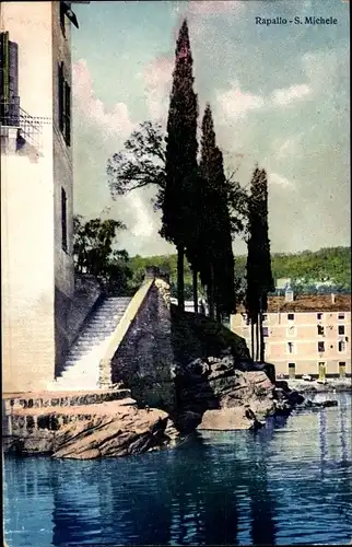Ak San Michele di Pagana Rapallo Liguria, Wasserpartie, Häuser, Freitreppe