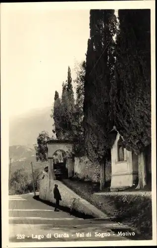 Ak Lago di Garda Lombardia, Val di Sogno, Motivo