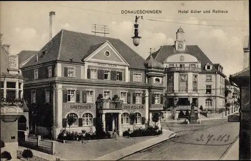 Ak Donaueschingen im Schwarzwald, Hotel Adler und Rathaus