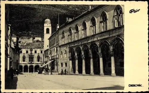 Ak Dubrovnik Kroatien, Platz, Gebäude, Arkaden
