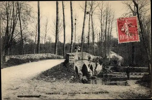 Ak Pommeuse Seine et Marne, La Venderie, Pont Gallo Romain