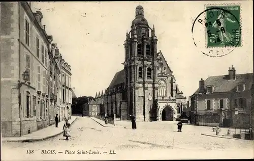 Ak  Blois Loir et Cher, Place Saint Louis