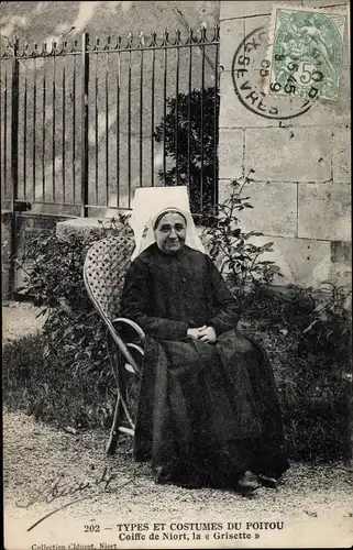 Ak Niort Deux Sèvres, La Grisette, Portrait d´une Femme en Costume Traditionel