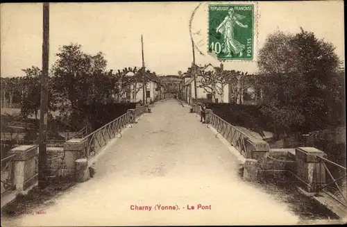 Ak Charny Yonne, Le Pont