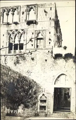 Ak Hvar Lesina Kroatien, Ruine eines Gebäudes