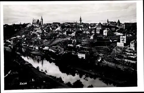 Ak Znojmo Znaim Südmähren, Blick auf den Ort, Flusspartie, St. Niklas Kirche