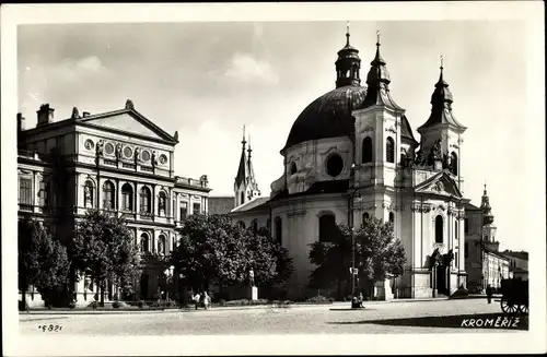 Ak Kroměříž Kremsier Region Zlin, Straßenpartie, Kirche