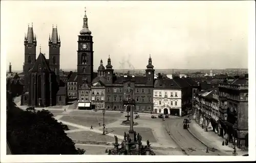 Ak Hradec Králové Königgrätz Stadt, Kirche, Platz, Denkmal