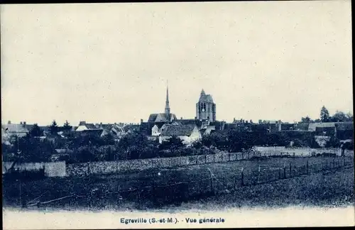 Ak Égreville Seine et Marne, Vue generale, Kirche