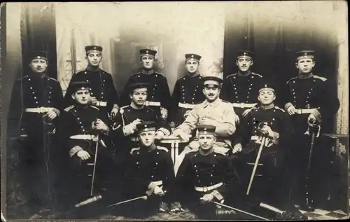 Foto Ak Französische Soldaten in Uniform