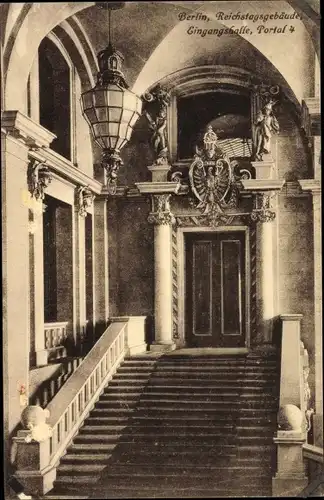 Ak Berlin Tiergarten, Reichstagsgebäude, Eingangshalle, Portal 4