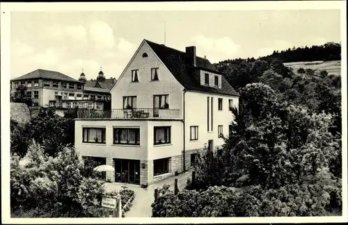 Ak Bad Orb im Spessart, Blick aufs Kurheim Vier Jahreszeiten, Bäume, Inh. G. Renner