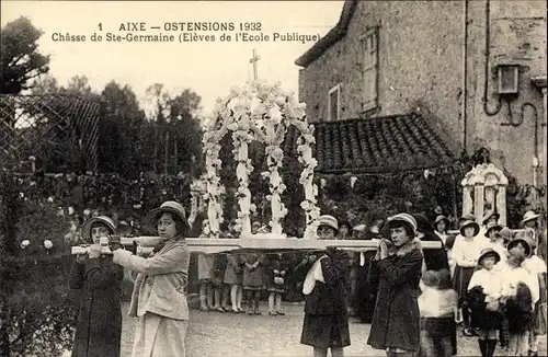 Ak Aixe sur Vienne Haute Vienne, Ostensions 1932, Chasse de Ste. Germaine, Eleves de l'Ecole Publ.