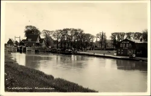 Ak Monnikendam Waterland Nordholland Niederlande, Grafelijkheidsluis
