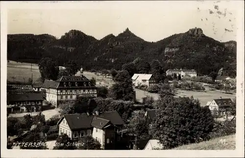 Foto Ak Jetřichovice Dittersbach Region Aussig, Blick auf den Ort, Berge