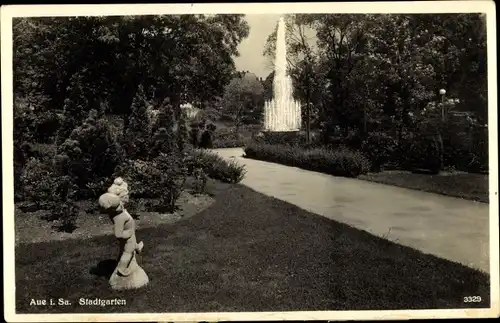 Ak Aue in Sachsen, Stadtgarten, Park, Springbrunnen, Bäume