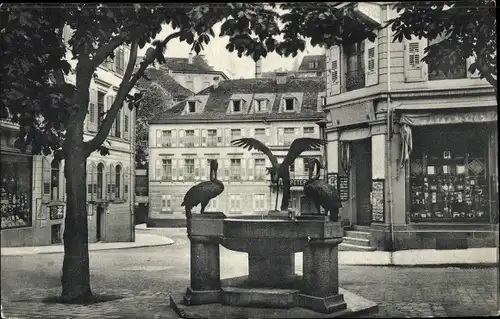 Ak Baden Baden am Schwarzwald, Partie bei der Sophienstraße, Brunnen, Geschäfte