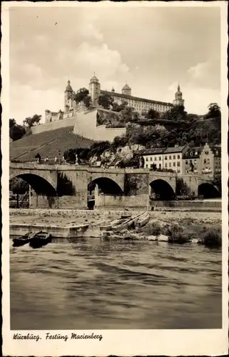 Ak Würzburg am Main Unterfranken, Festung Marienberg, Brücke