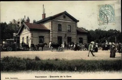 Ak Vaucresson Hauts de Seine, Descente de la Gare