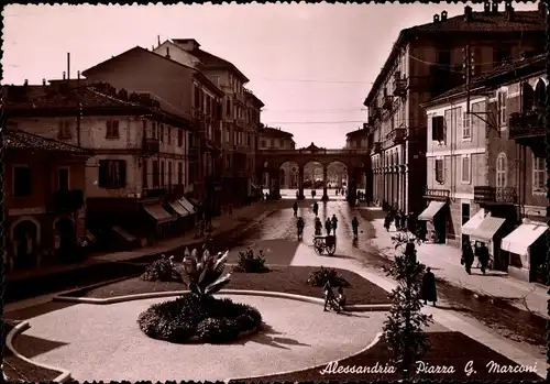 Ak Alessandria Piemonte, Piazza G. Marconi