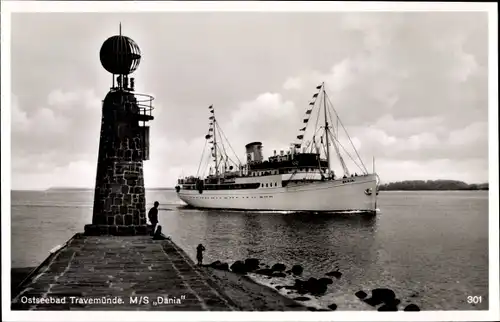 Ak Travemünde Lübeck Schleswig Holstein, Fährschiff MS Dania, Kugelbake