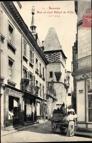 Ak Saumur Maine et Loire, Rue et vieil Hotel de Ville, Marmin