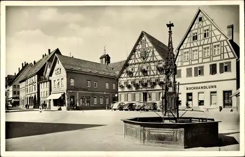 Ak Ebingen Albstadt in Württemberg, Untere Vorstadt mit Postbrunnen, Buchhandlung, Drogerie